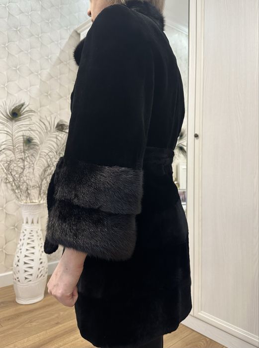 Продам шубу срочно