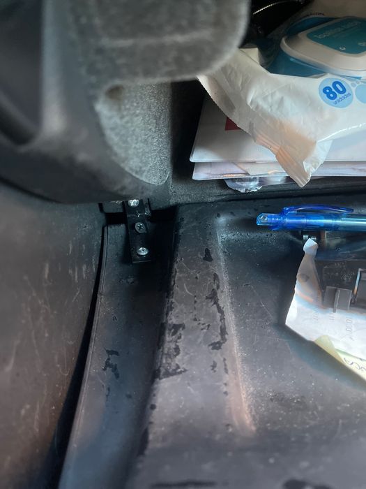 Kit reparație balamale torpedou Audi a4 b7/b6 și seat exeo