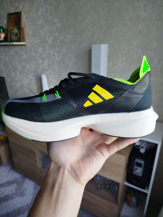 Кроссовки Adidas 43 размер
