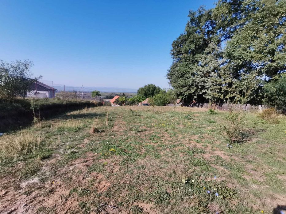 Teren de vanzare in statiunea Covasna