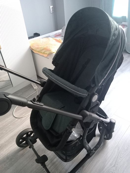 Продам коляску в хорошем состоянии