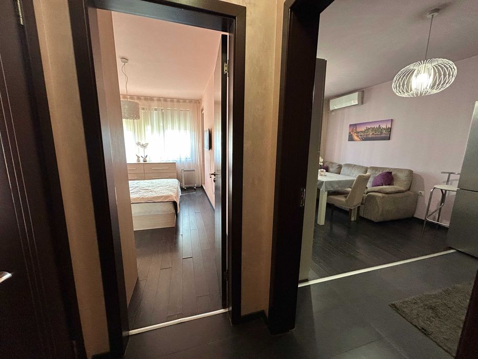 Дава се под наем Двустаен апартамент в Варна, Левски - 55 кв.м за 448.8 € - Снимка #3