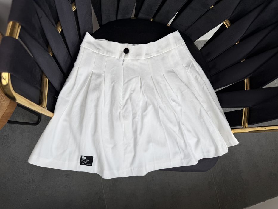 Пола - Bershka/Бершка