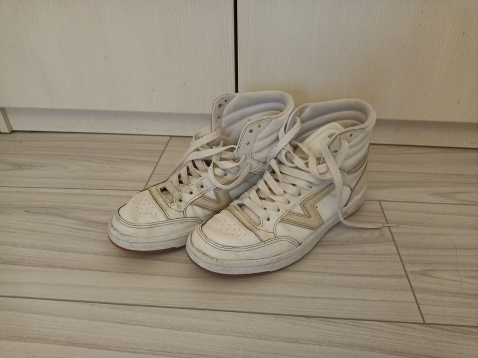 Vând Nike nr 39 albi