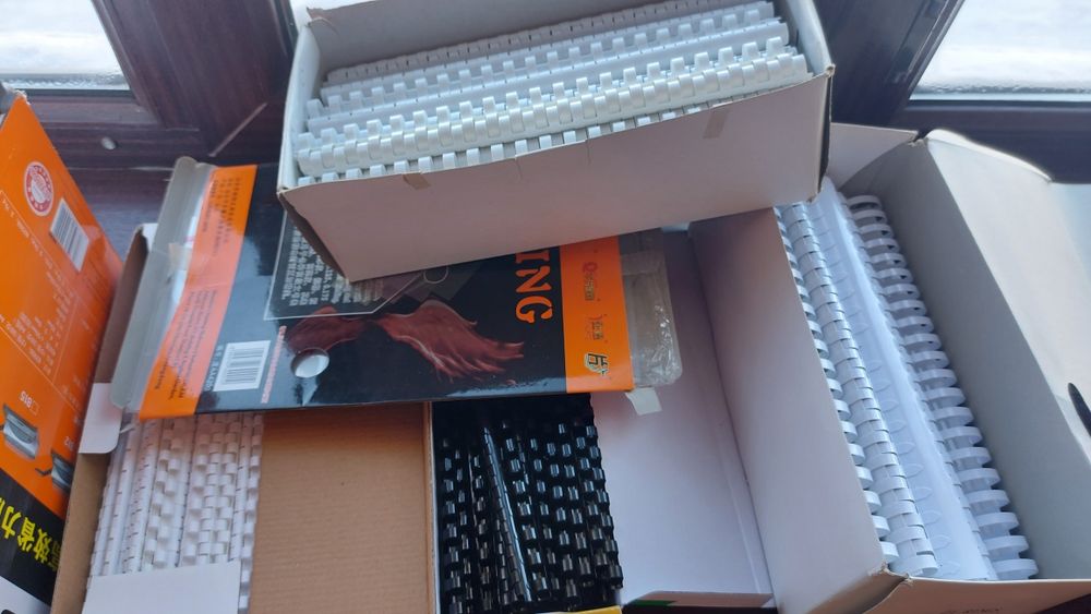 Брощуровщик продам