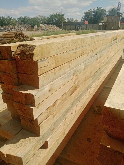 Стропила балки обрешетка доска рейки горбыль