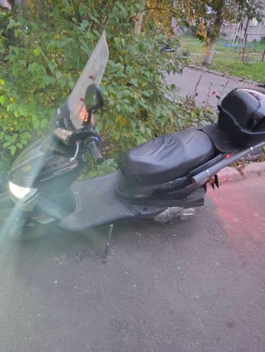 Продам скутер срочно