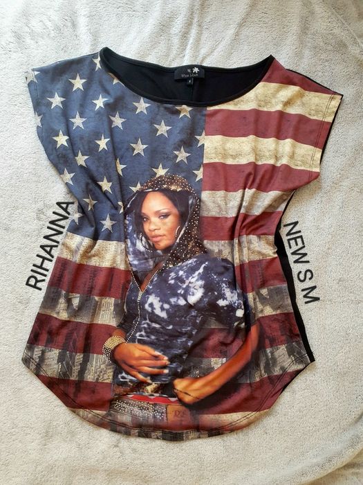 Tricou White Lilyum Rihanna S-M nou fără etichetă bumbac cu strasuri