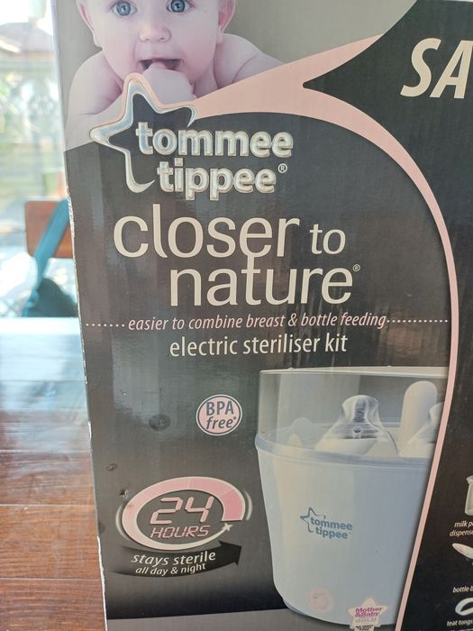 Стерилизатор Tommee Tippee