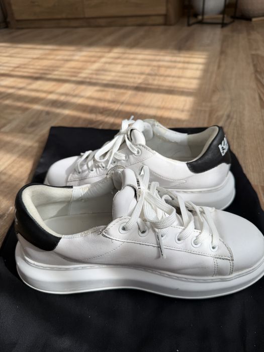 Karl Lagerfeld White