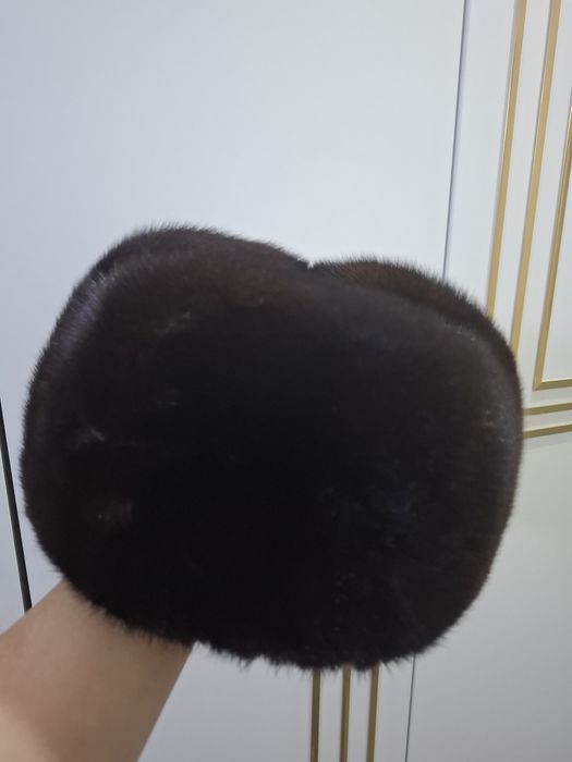 Норка шапка сатылады.