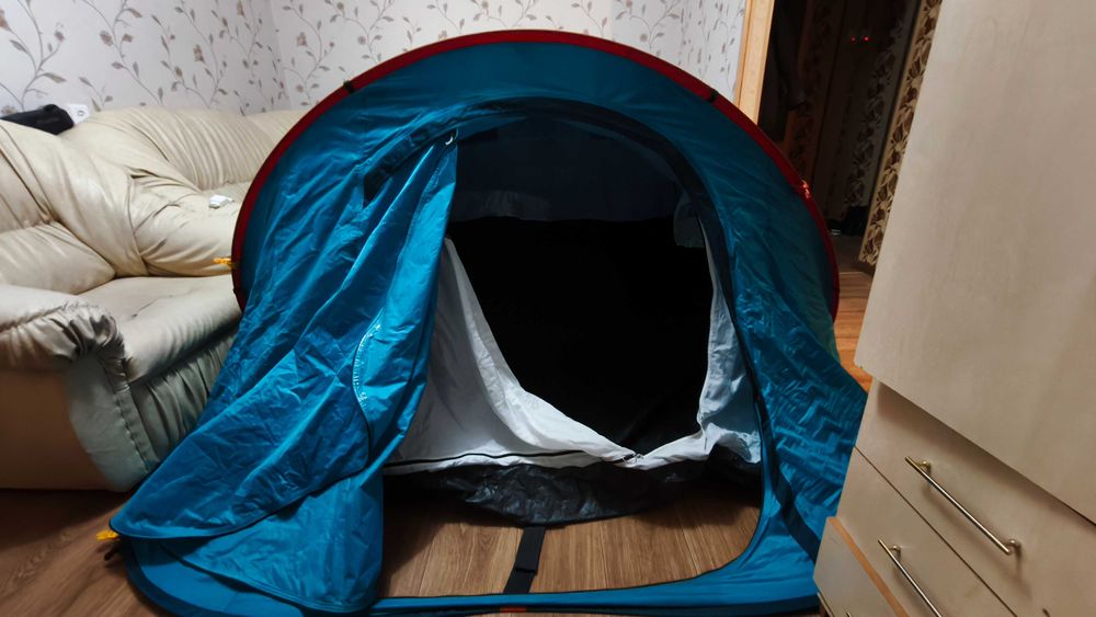 Палатка Decathlon Quechua 2 seconds 3 местная