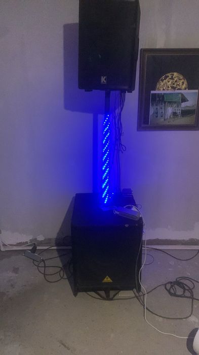 Vand boxe de putere mare sau schimb diverse