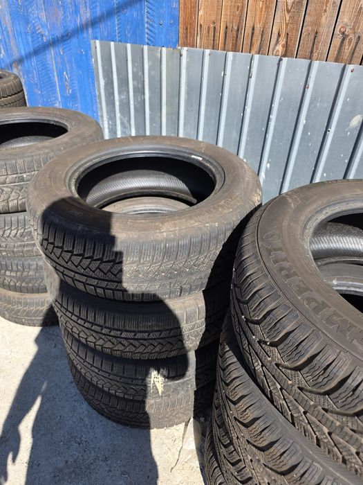 Anvelope de iarna 215 65 16