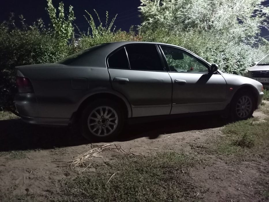 Срочно Mitsubishi Galant