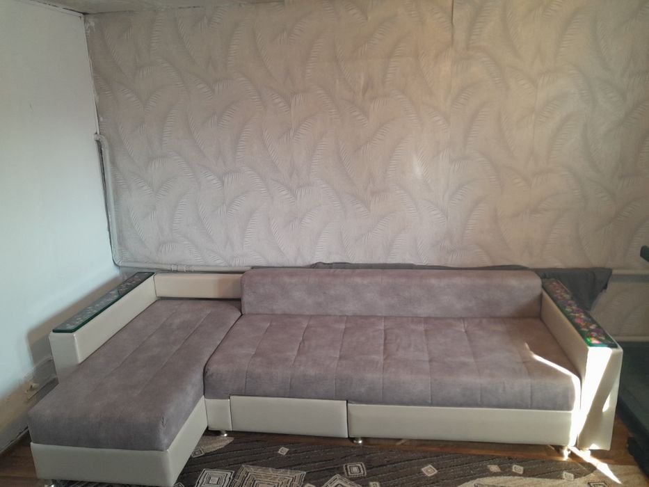 Угловой диван эксклюзивный