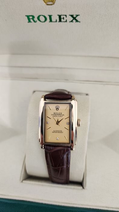 Золотые часы Rolex
