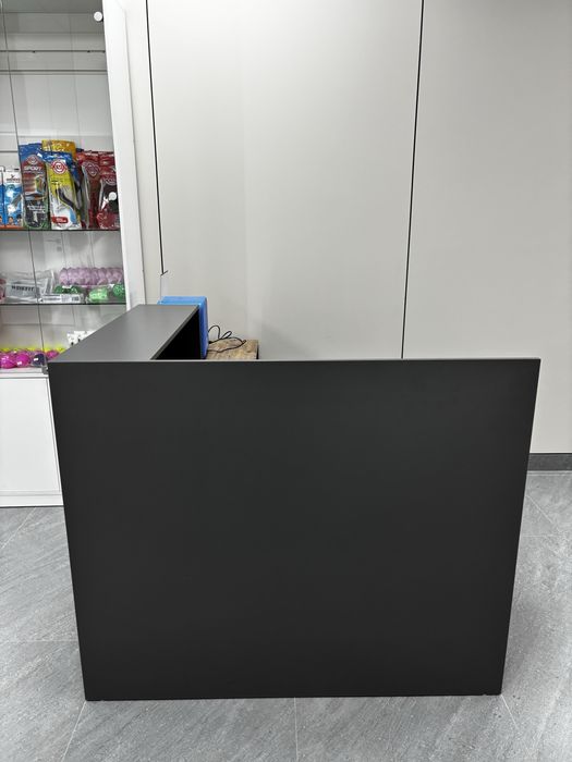 Ресепшен угловой б/у