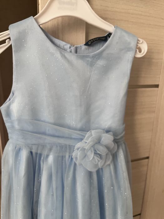 Нарядное платье для девочки