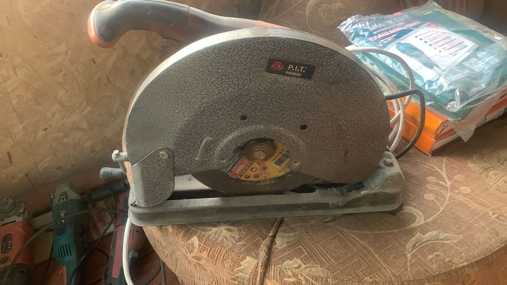 Торцевая пила Рит