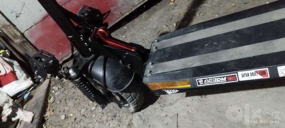 Электро самокат Skillmax H7