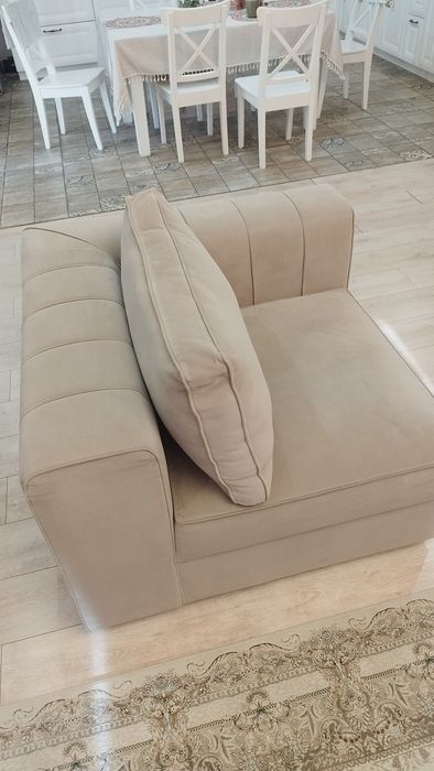 Продам модульный диван Atticus