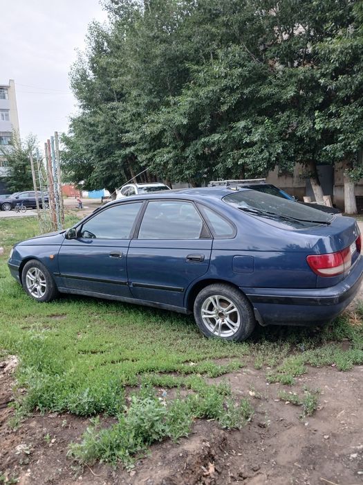 Продам автомобиль TOYOTA!