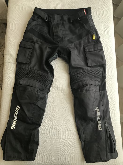 Яке и панталон за мотор