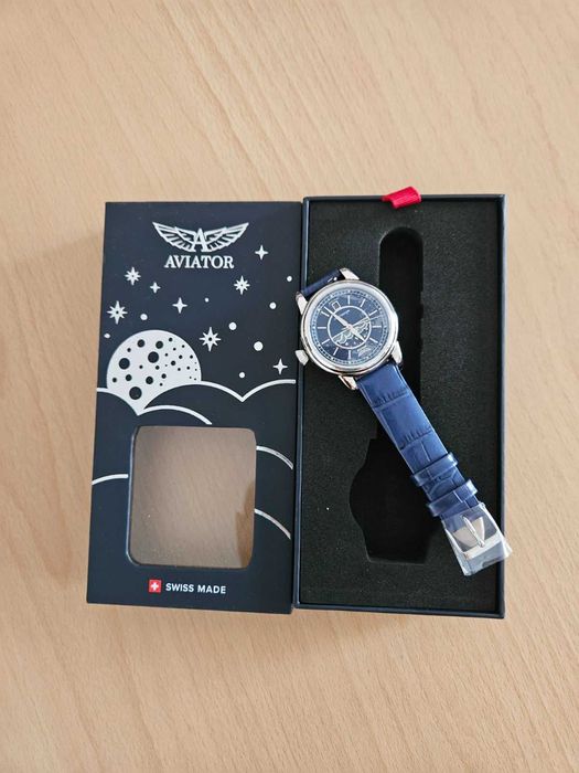 Aviator Moonlight Swiss Exclusive Ladies’ Watch Set
