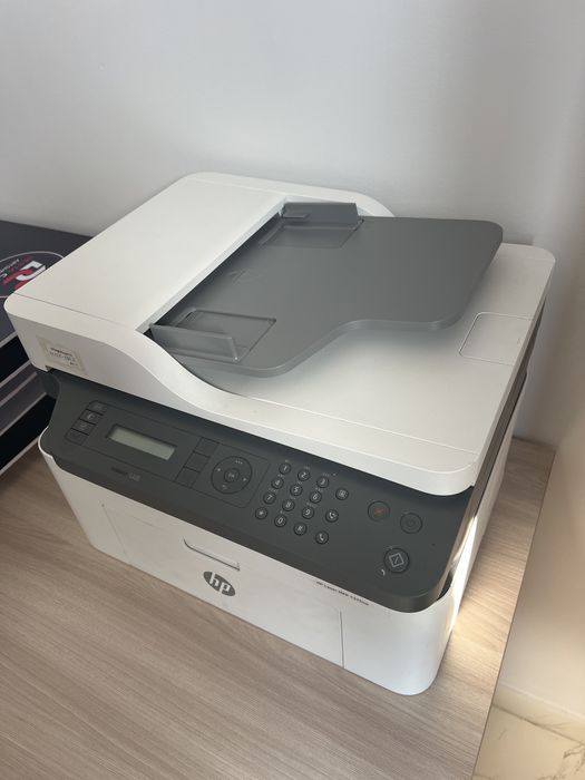 Принтер hp в хорошем состояние