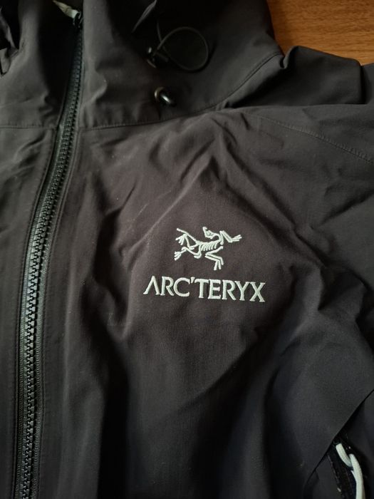 Arc'teryx gore tex дамско яке XL размер.