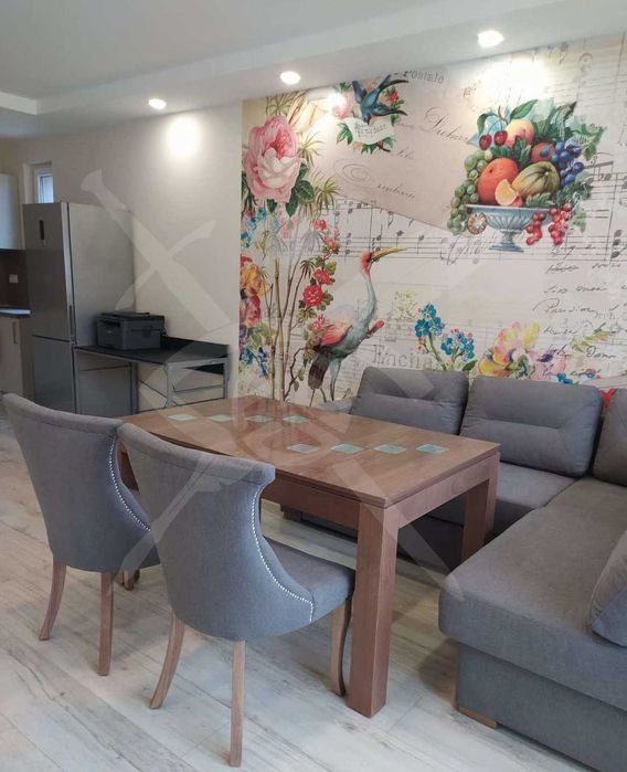 Продава се Тристаен апартамент в Варна, Бриз - 100 кв.м за 2350 €/кв.м - Снимка #2