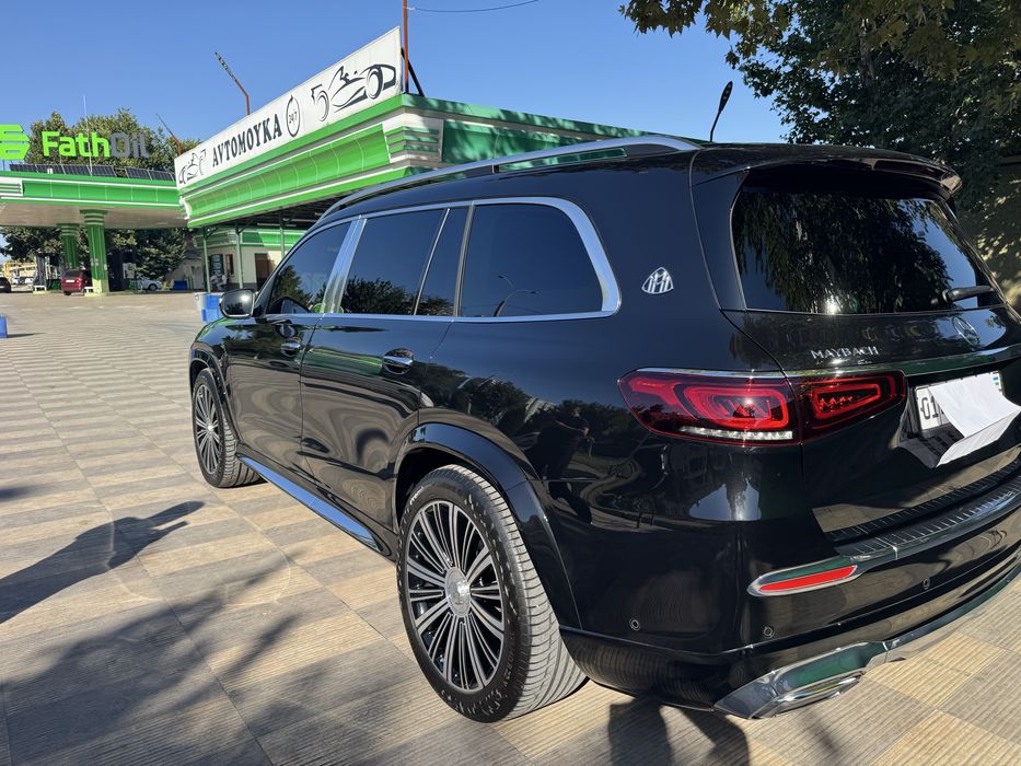Mersedes benz GLS 600 Maybach