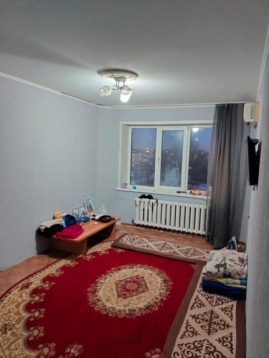 Продам 2 комнатную  квартиру