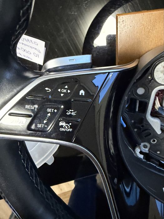 Оригинален карбонов волан за Mercedes S class W223 с подгряване