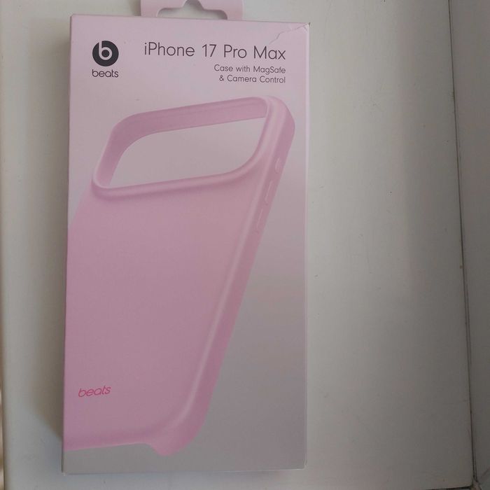 Beats iPhone 17 Pro Max Case with MagSafe and Camera Control - Pebble Pink