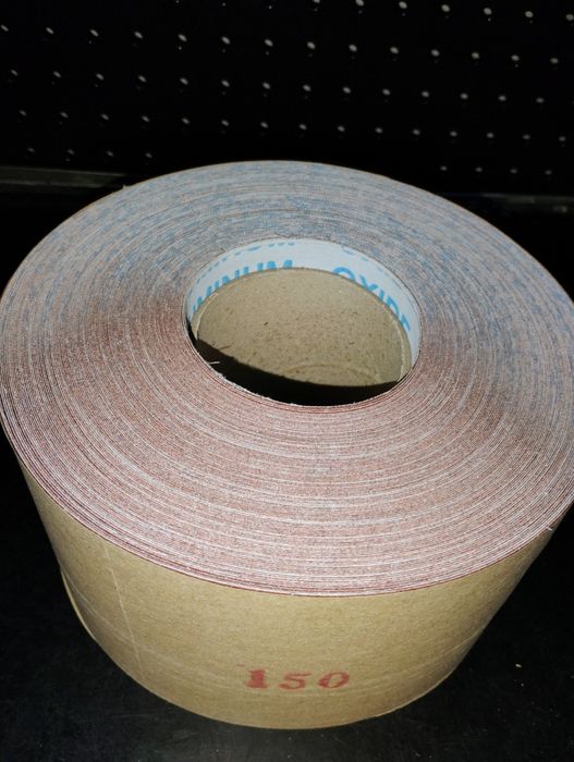 Role, rolă abrazivă șmirghel.