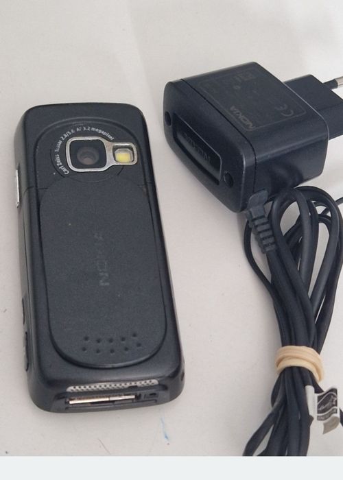 Telefon Nokia N73