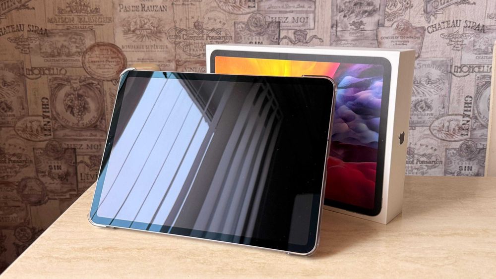 iPad Pro 11  256GB Wi-Fi + Cellular | Идеал + Чехол