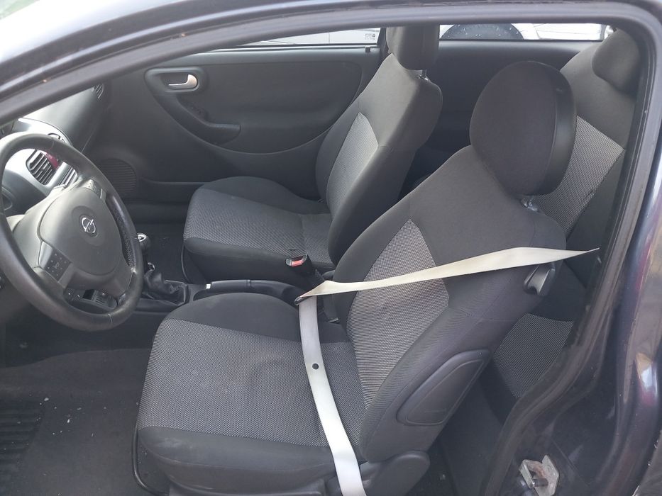 Opel Corsa 1.2- 80кс Twinport/2006/ Edition