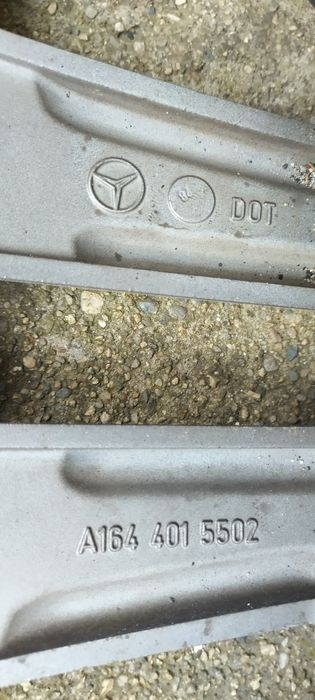 оригинал  21'  AMG  с  гуми