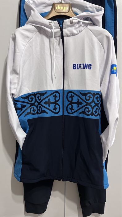 Спортивка новая М