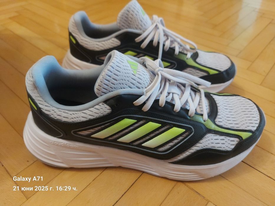 Продавам Летни Маратонки Adidas