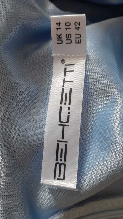 платье нарядное б/у 1 раз