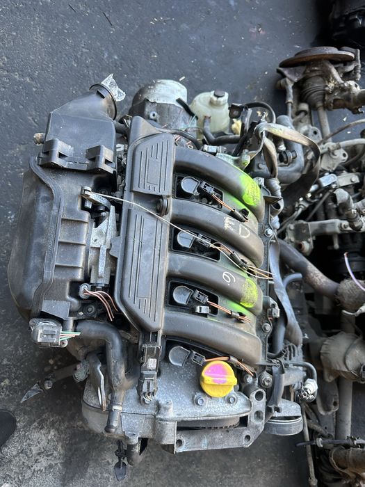 Двс Рено Ларгус 1.6 16V