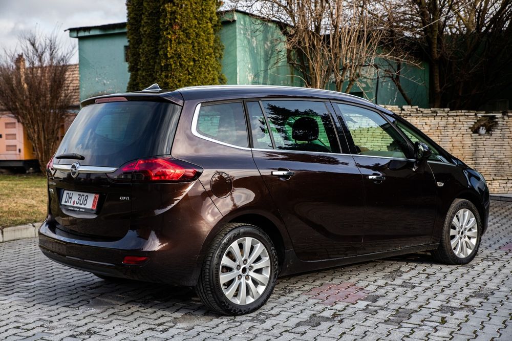 Opel   zafira  tourer