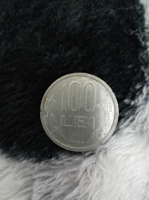 Moneda 100 lei stare foarte buna
