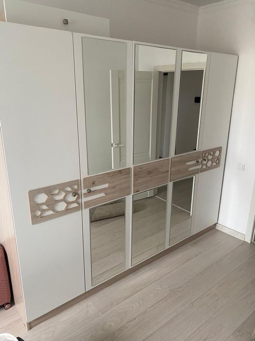 Спальный гарнитур