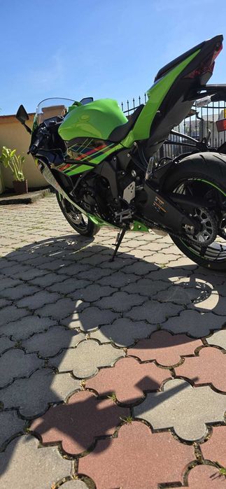 Motor Kawasaki Ninja ZX-6R