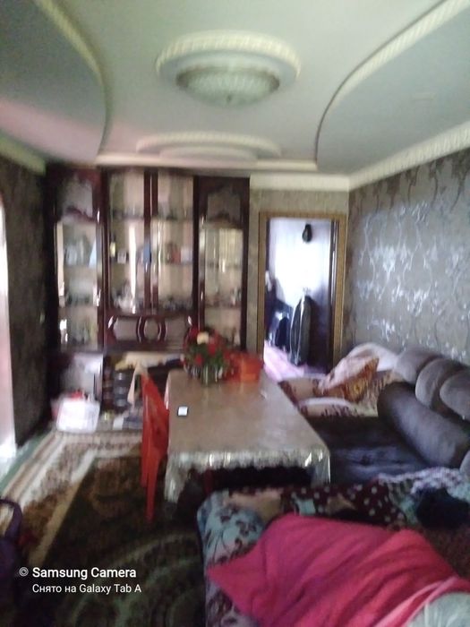 Квартира сотиоади 2хона 3хона килинган